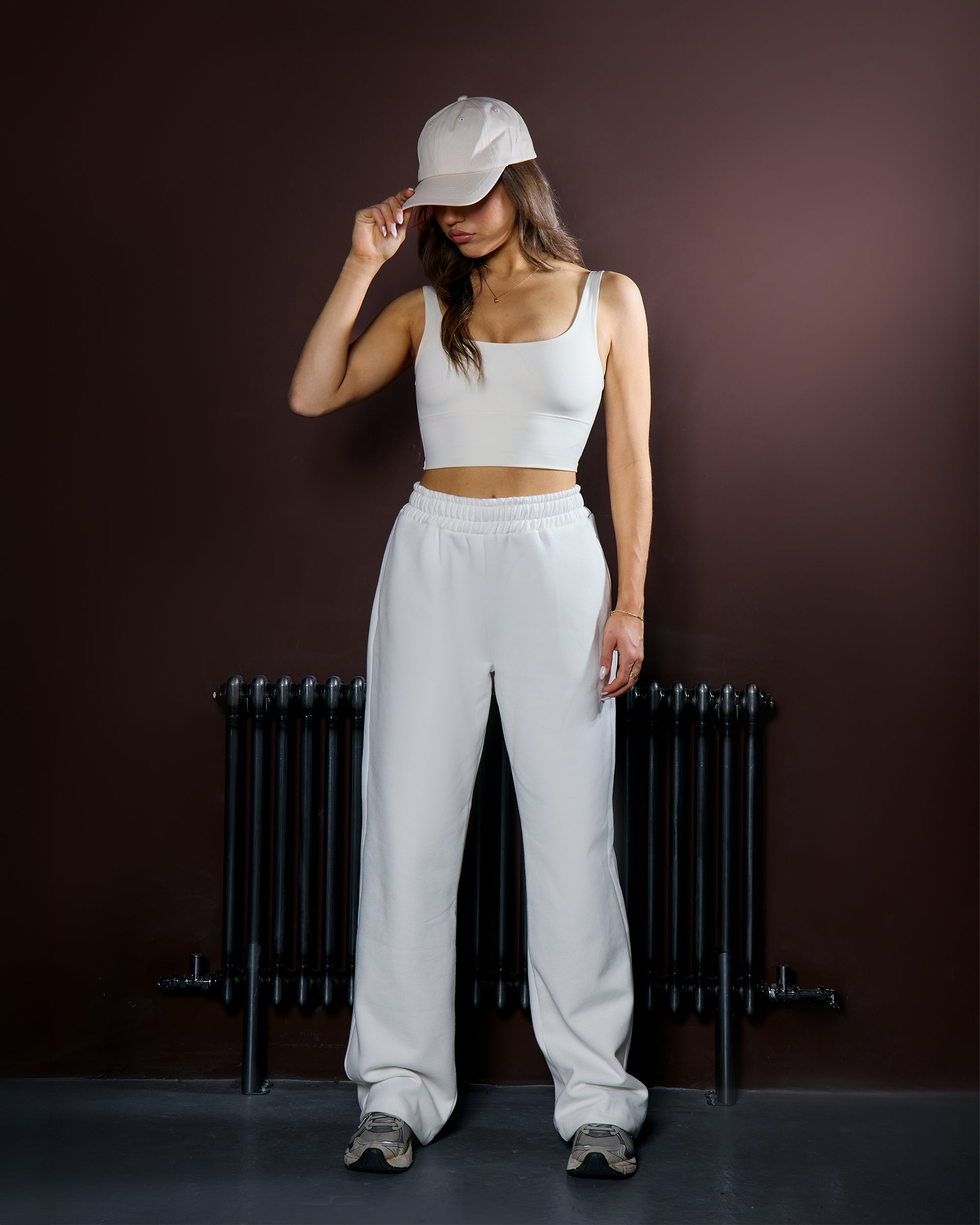 THE CORE WIDE LEG JOGGER - CREAM