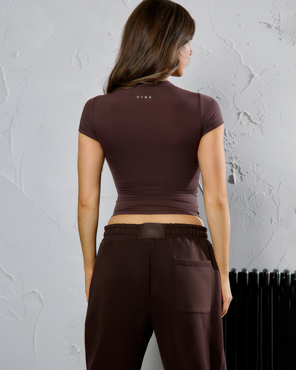 THE CONTOUR TOP - ESPRESSO